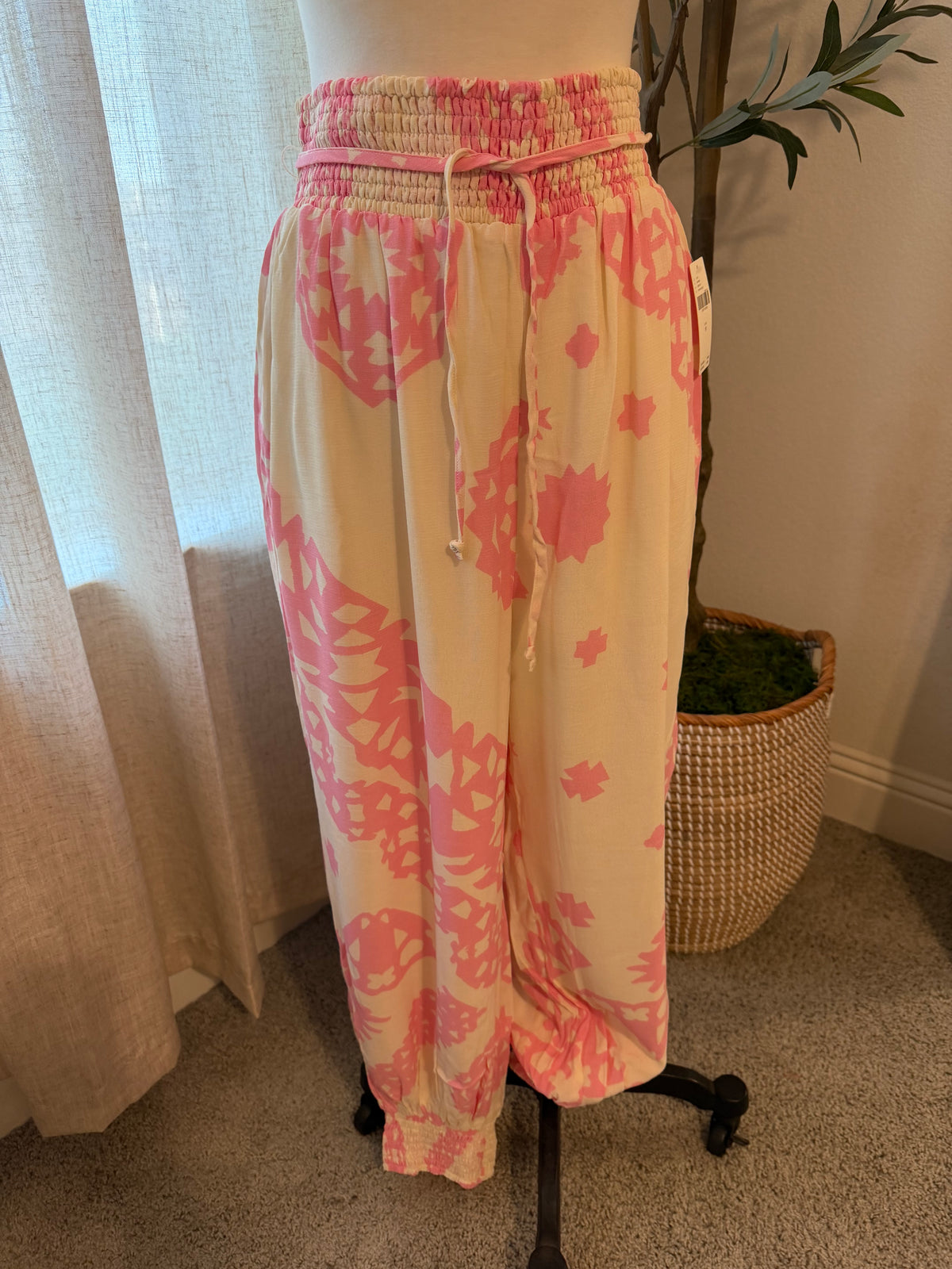 Anthropologie Aniya Balloon Joggers – Pink/Rose – Size M – NWT