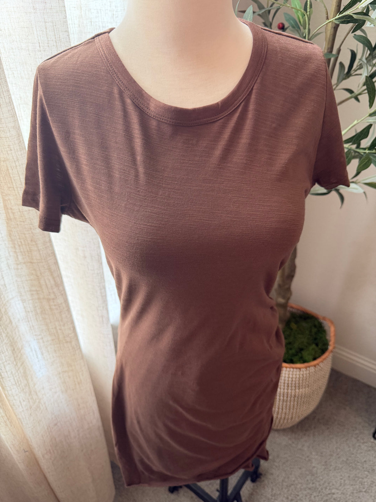 La Miel Brown Ruched T-Shirt Mini Dress – Size L NWOT