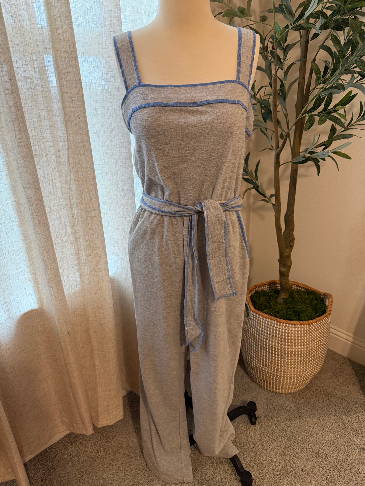 Saturday/Sunday by Anthropologie Madeline Gray Belted Jumpsuit – Size M
