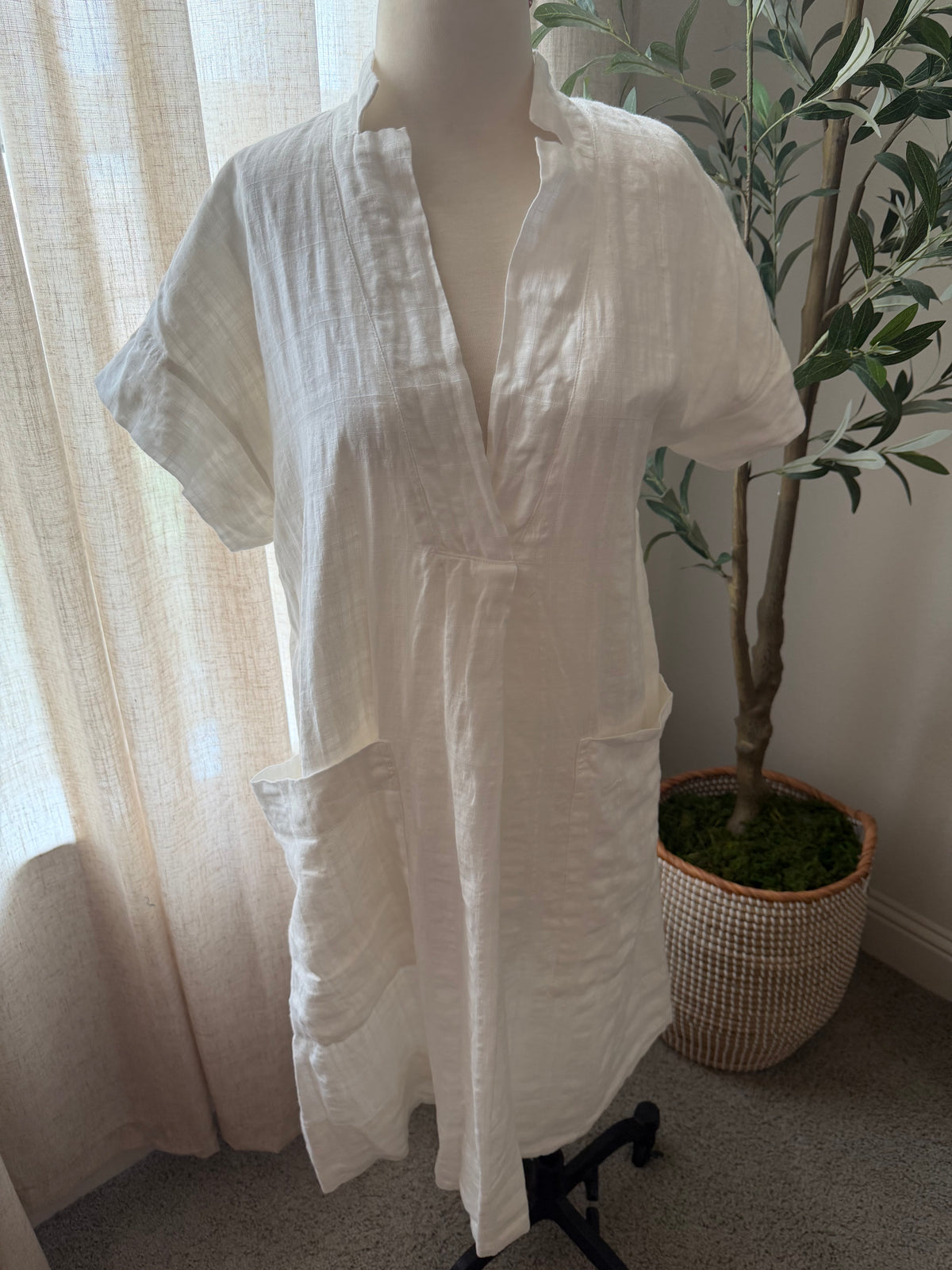 Banana Republic Laurel Linen-Cotton Utility Dress – White – Size M