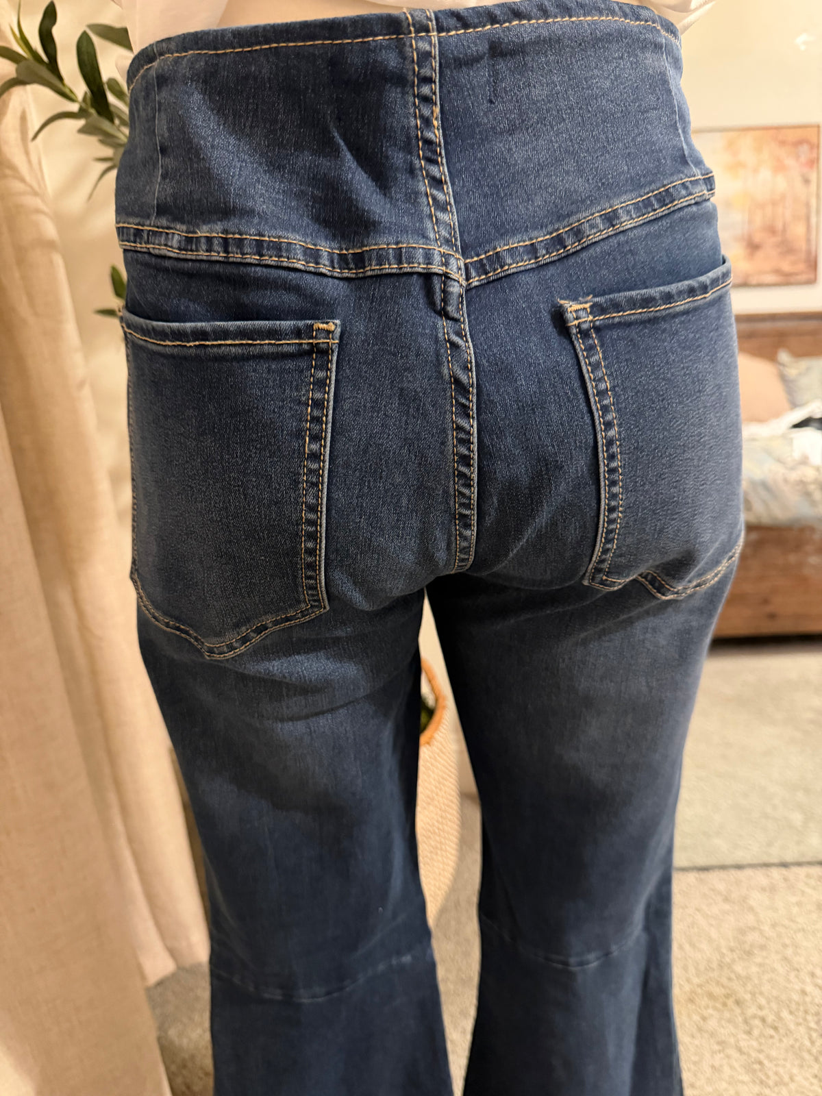 We The Free Pull-On Bell Bottom Flare Jeans | 30