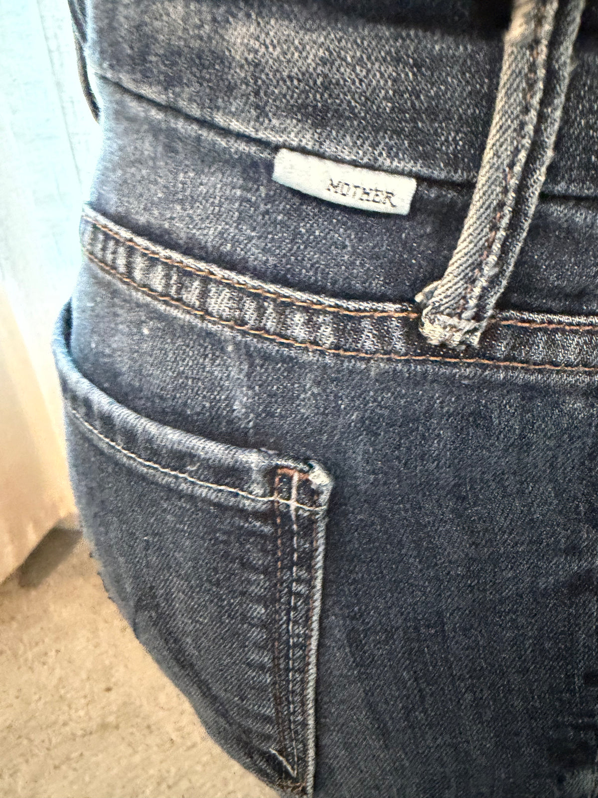 MOTHER The Looker “Deja Vu” Skinny Jeans – Size 28