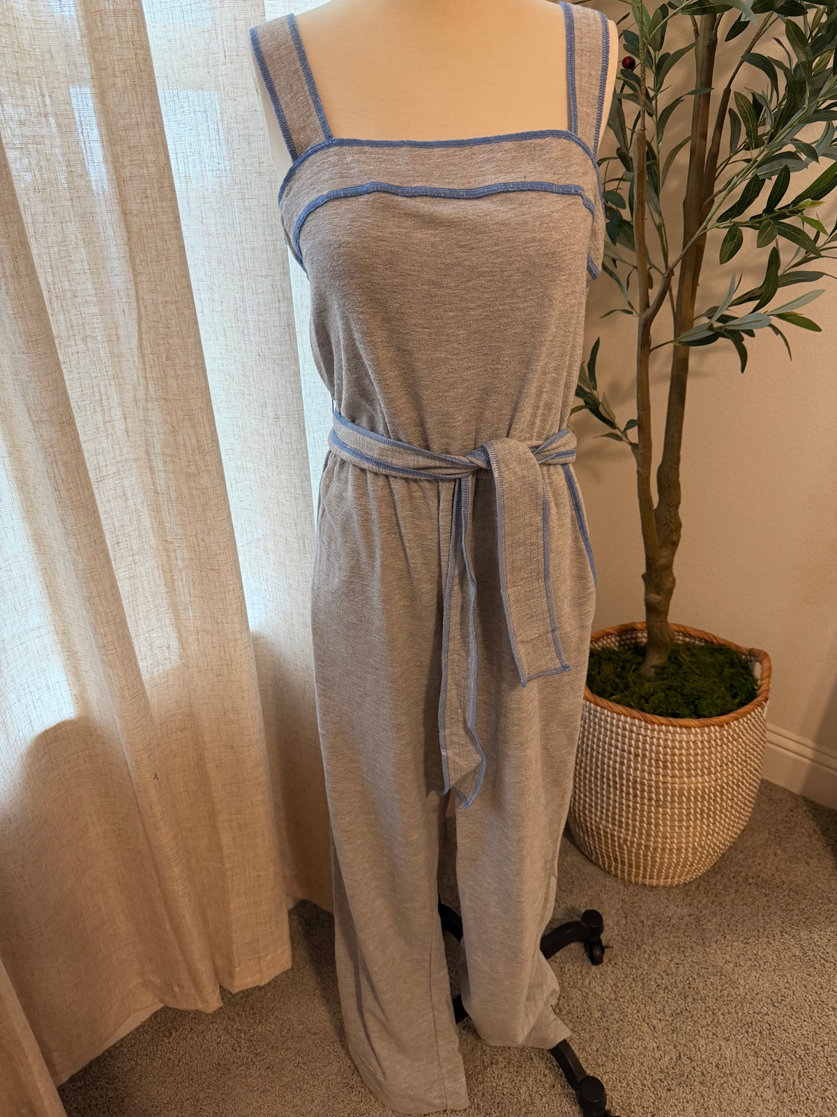 Saturday/Sunday by Anthropologie Madeline Gray Belted Jumpsuit – Size M