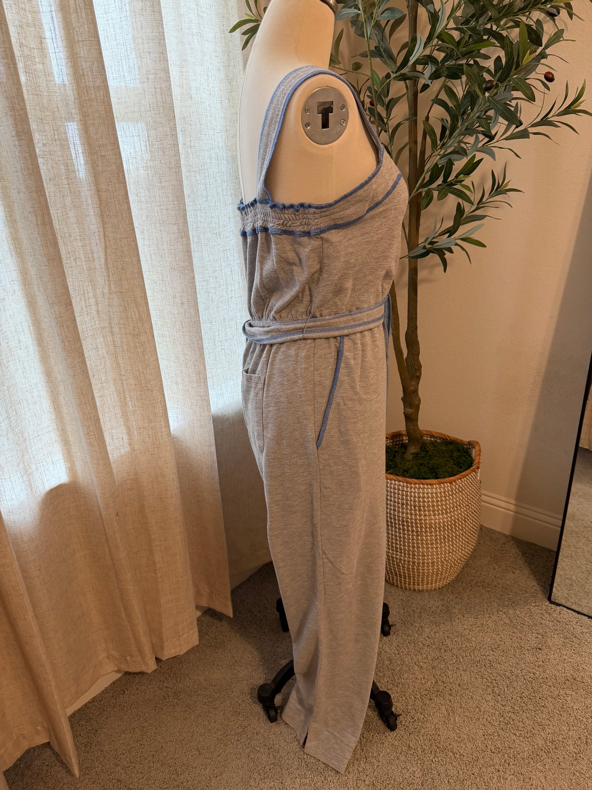 Saturday/Sunday by Anthropologie Madeline Gray Belted Jumpsuit – Size M
