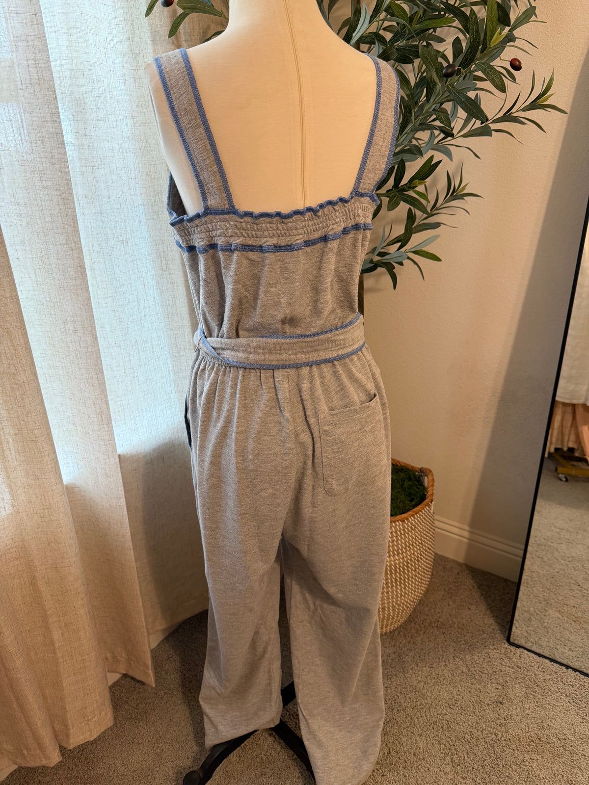 Saturday/Sunday by Anthropologie Madeline Gray Belted Jumpsuit – Size M